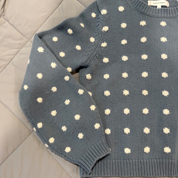 Winter polka dot blue and white sweater - Picture 3 of 7